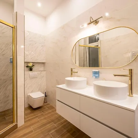 High-end Luxurious Quentin In The Heart Of Apartment *