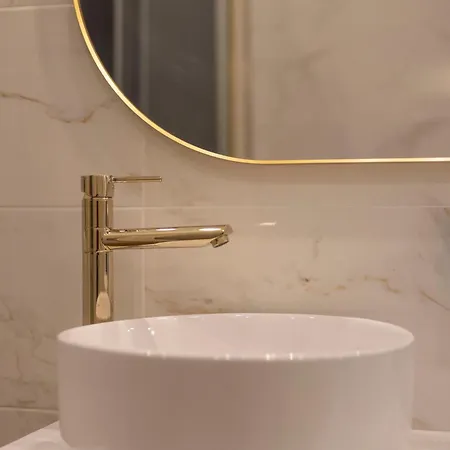 High-end Luxurious Quentin In The Heart Of *