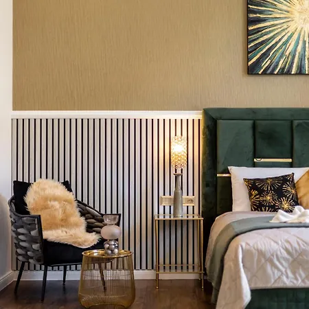High-end Luxurious Quentin In The Heart Of