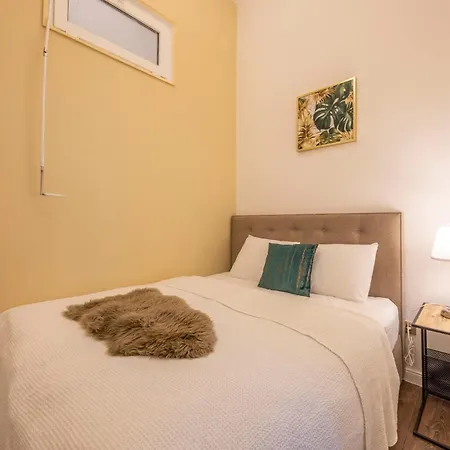 High-end Luxurious Quentin In The Heart Of Apartment