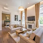 High-end Luxurious Quentin In The Heart Of Apartment Budapest