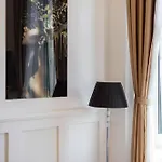 High-end Luxurious Quentin In The Heart Of Budapest